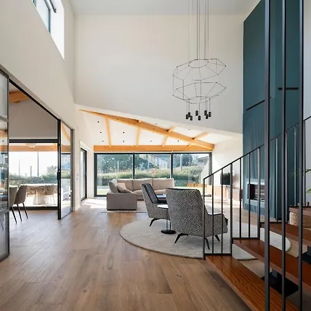 Relax In Santiago De Compostela