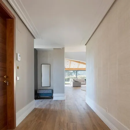 Relax In Santiago De Compostela *